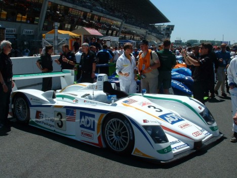 Motoren fra den succesrige Audi R8 finder nu vej til Swiss Spirit teamets Lola chassis.